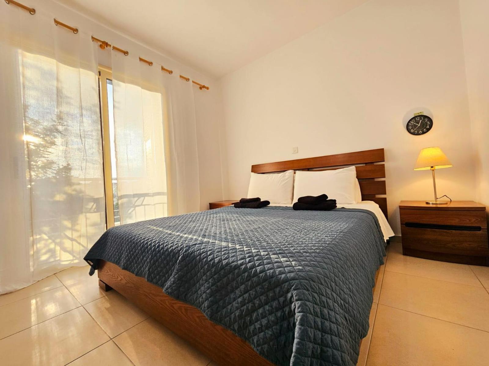 Elysia Park Apartments 파포스 외부 사진