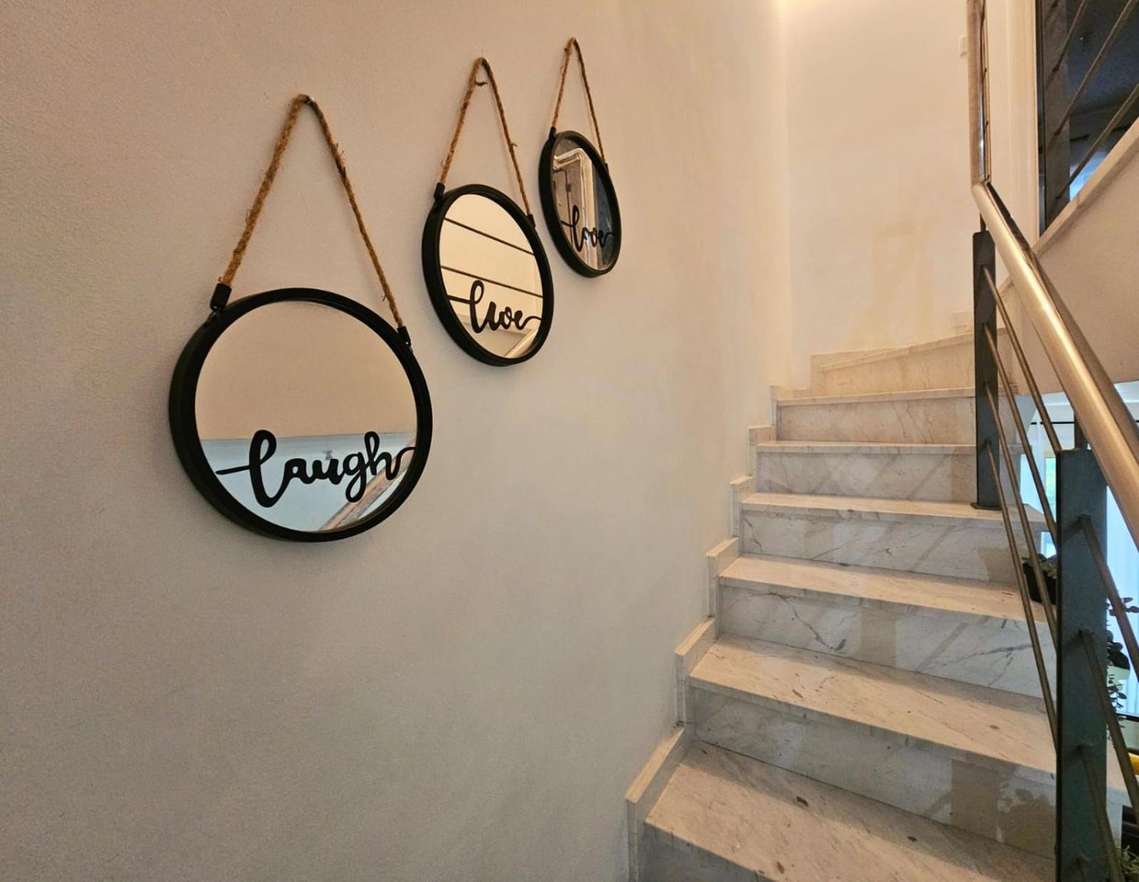 Elysia Park Apartments 파포스 외부 사진