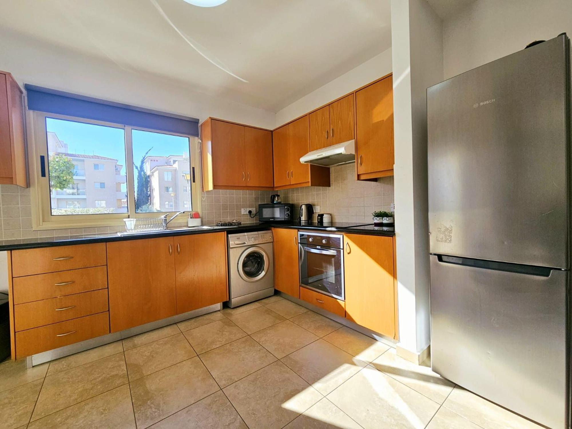 Elysia Park Apartments 파포스 외부 사진