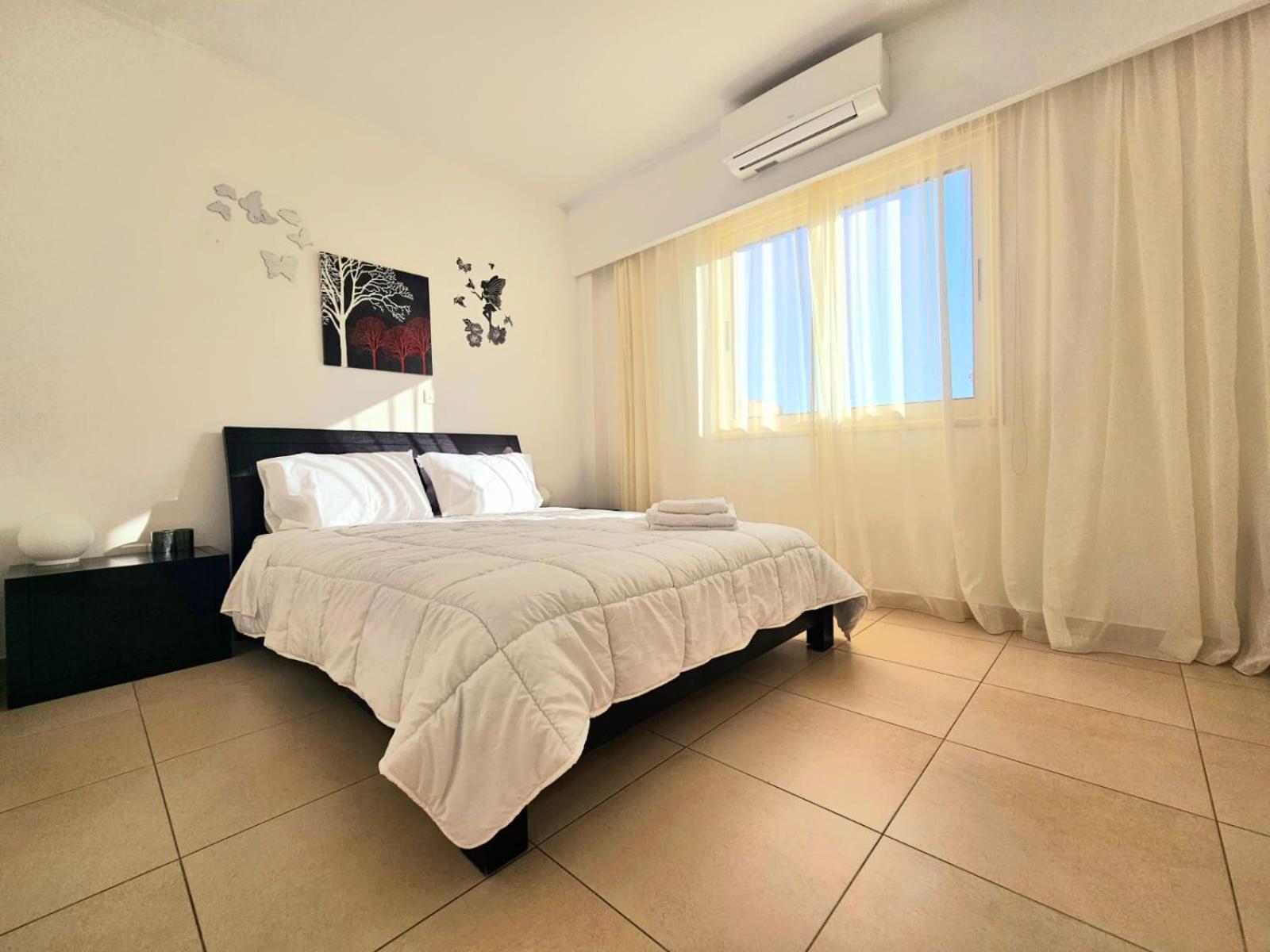 Elysia Park Apartments 파포스 객실 사진